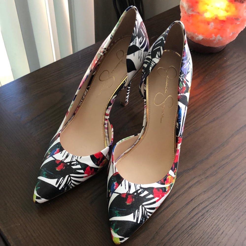 Jessica Simpson high heels